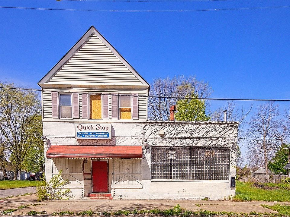 1st image of 1054 E 71st St
