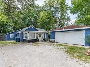 3135 Burr St, Gary, IN 46406