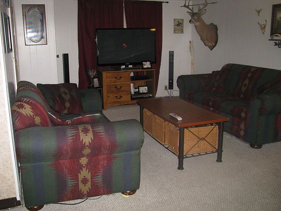 2nd image of 1018 Acorn Dr