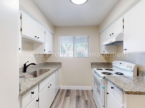 4th image of 1223 E Fairmont Ave #52