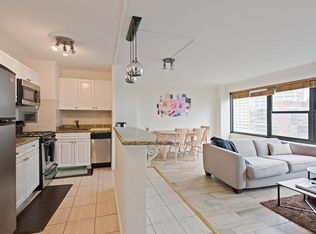 135 Montgomery St APT 20H, Jersey City, NJ 07302