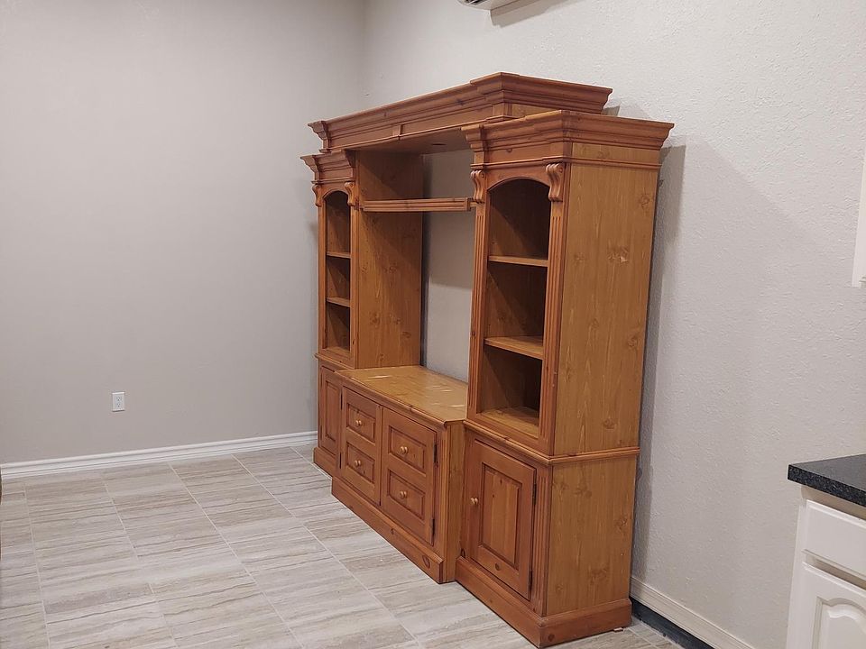 1st image of 2028 Paseo Del Prado Dr