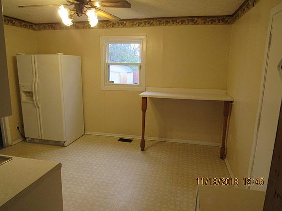 4th image of 1221 N Goodlet Ave