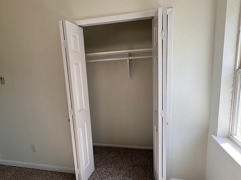 Room1