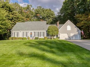 95 Glynn Farms Dr, East Longmeadow, MA 01028