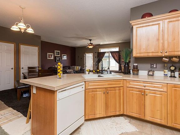4th image of 505 Maggie Ln