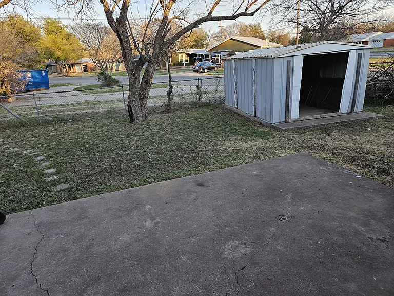 Small shed for storage