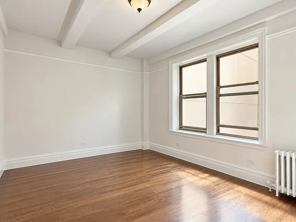 170 W 74th St #502