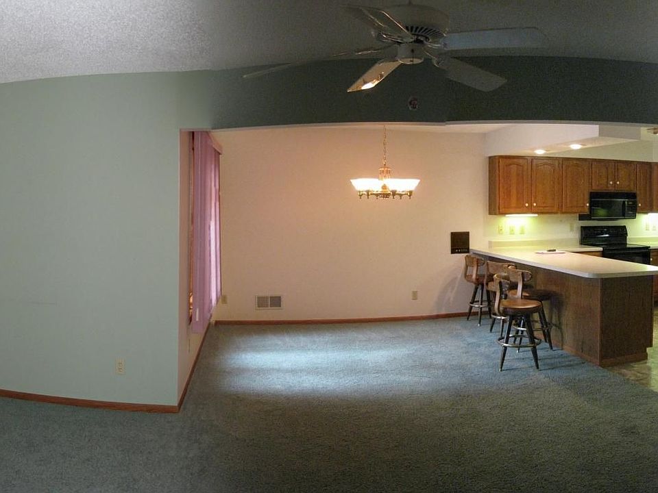 1st image of 2282 Pasadena Dr Unit 8