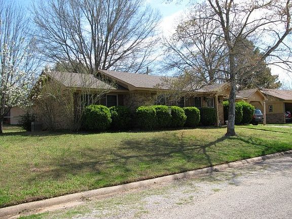 5th image of 206 Valley Ln