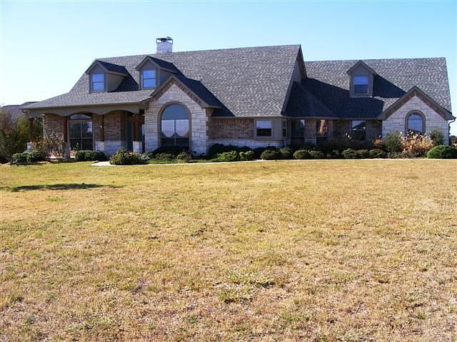 2412 Wills Way- Bentwater Granbury