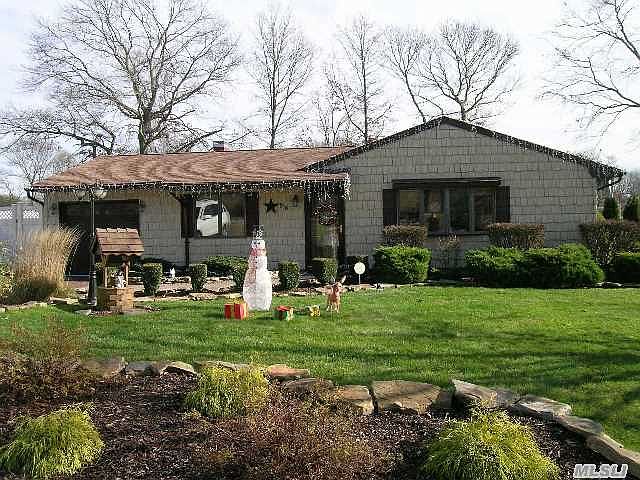 1st image of 96 Rosemont Ave