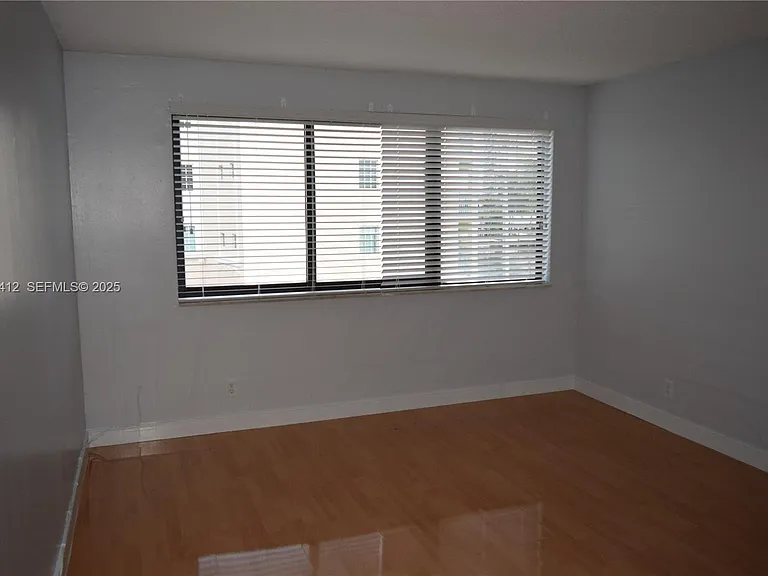 301 Golden Isles Dr #302 — Photo 19