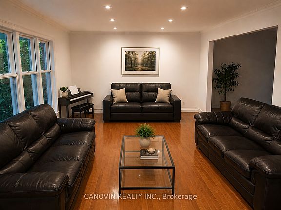 5th image of 183 Saint Anthonys Ct