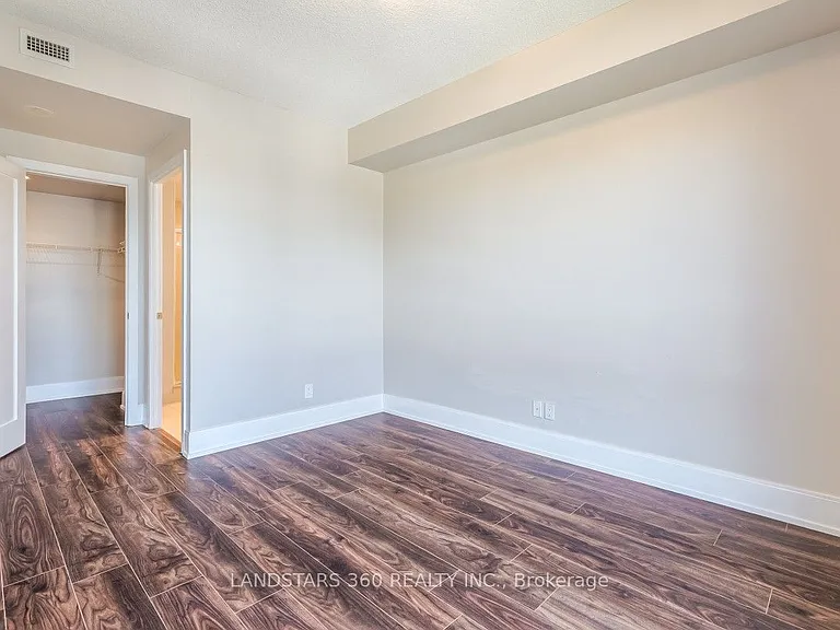 70 Roehampton Ave #2120 — Photo 15