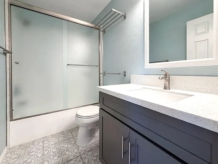 928 Purdy Lodge St — Photo 22