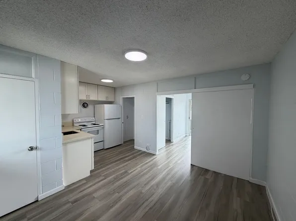 3140 Castle, 3140 Castle St APT 8, Honolulu, HI 96815