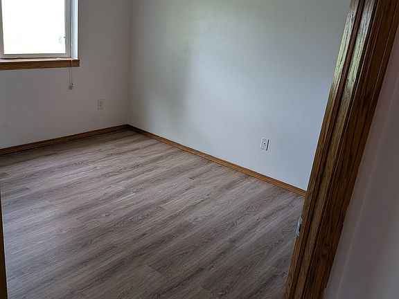 5th image of 106 N Park Ave #4