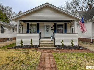 1424 N 6th St, Springfield, IL 62702