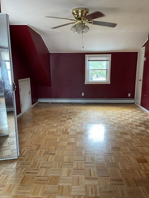 1st image of 2437 Stewart Ave