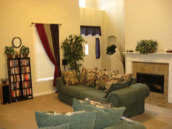 4th image of 9194 Chastain Pl