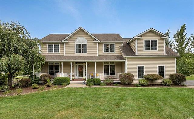 1st image of 116 Dawn Dr