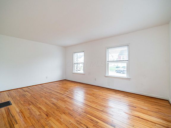 5th image of 2906-2912 Ruhl Ave