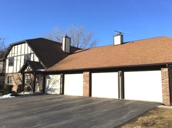 16 Willow Bridge Way Unit D, Bloomingdale, IL 60108