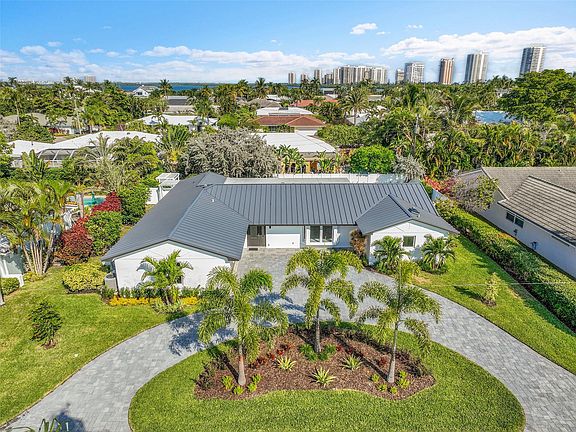 2nd image of 1190 Dolphin Road