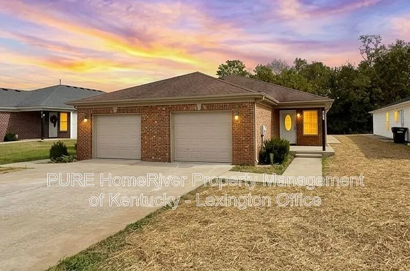 809-811 Red House Rd #809