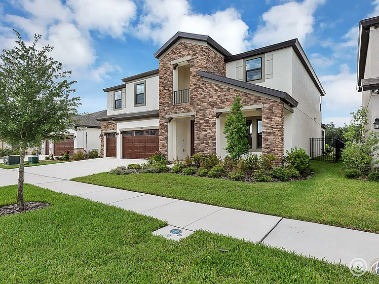 13180 Wellspring Dr — Photo 36
