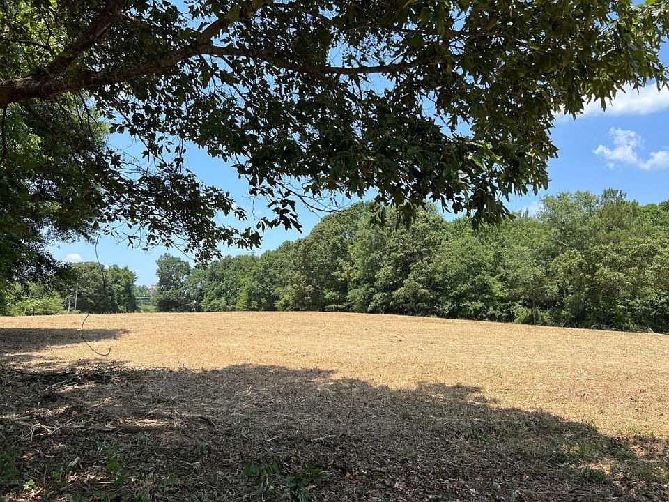 <p>Cleared pasture</p>