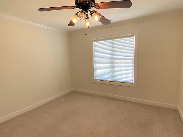 2059 A Cambria Dr — Photo 11