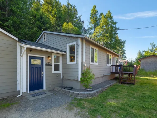 138 Smokehouse Rd, Sagle, ID 83860