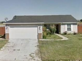 811 Jessica Ct, Grandview, WA 98930