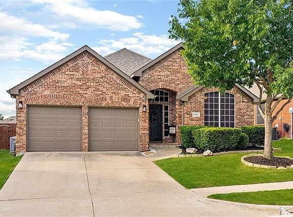 3rd image of 6102 Crestmill Ln