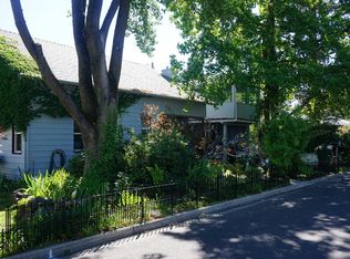 431 S 1st St, Central Pt, OR