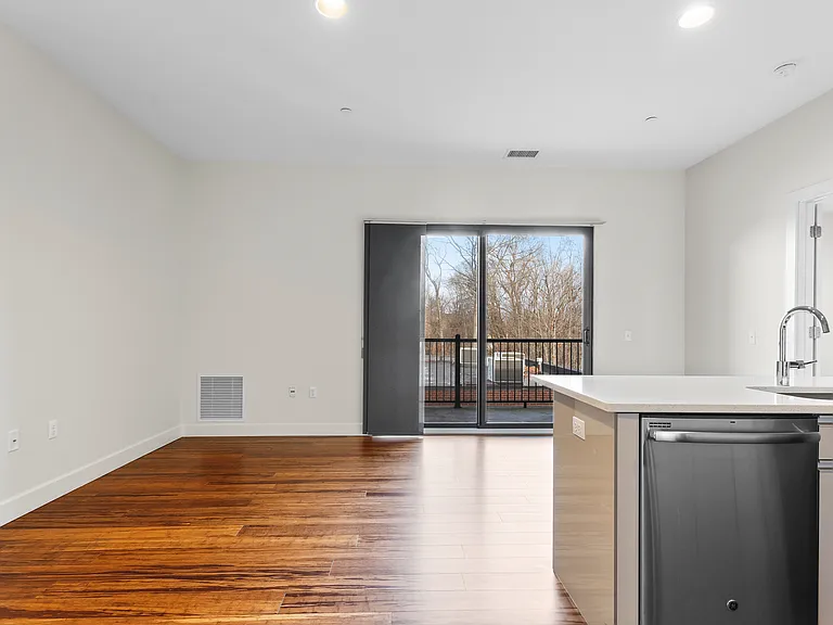 24 N Main St #2F — Photo 4