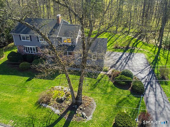 2nd image of 67 Hillside Lane