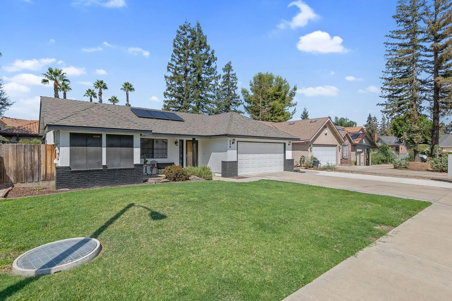 3 bed, 1929 sqft, $2,600 — Photo 3