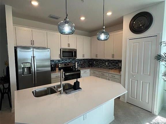 5th image of 5807 Double Eagle Circle Ave #4631
