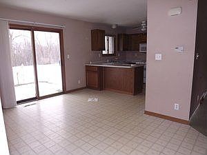 3rd image of 9720 Wilcox Dr