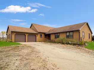 4535 Park Rd, Greenleaf, WI 54126