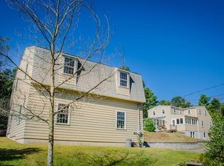 8 Barnes Hill Rd, Berlin, MA 01503