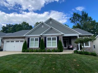 1239 S Barnes Dr, Bloomington, IN