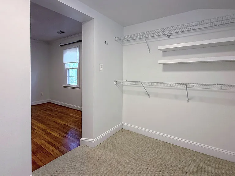 513 Schuyler Rd — Photo 18