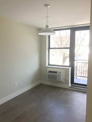 Rented by Nooklyn NYC LLC | media 10
