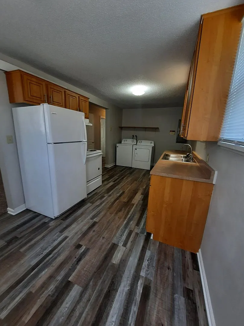 r644LBP — Photo 4