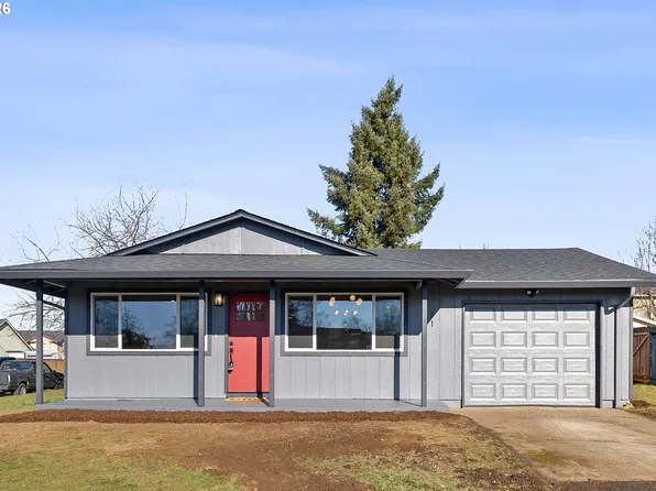 11 Berwick Ct, Molalla, OR 97038