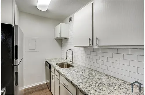 1105 Uta Blvd Photo 1